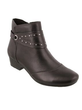 TAOS ULTIMO Black Leather Studded Strap Stacked Heel Ankle Boots Women Size 9.5